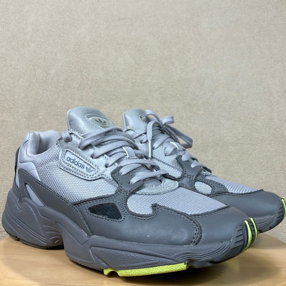 Adidas Originals Falcon Grey Chunky‎ Athletic Trainers Sneaker Shoes Women’s 7